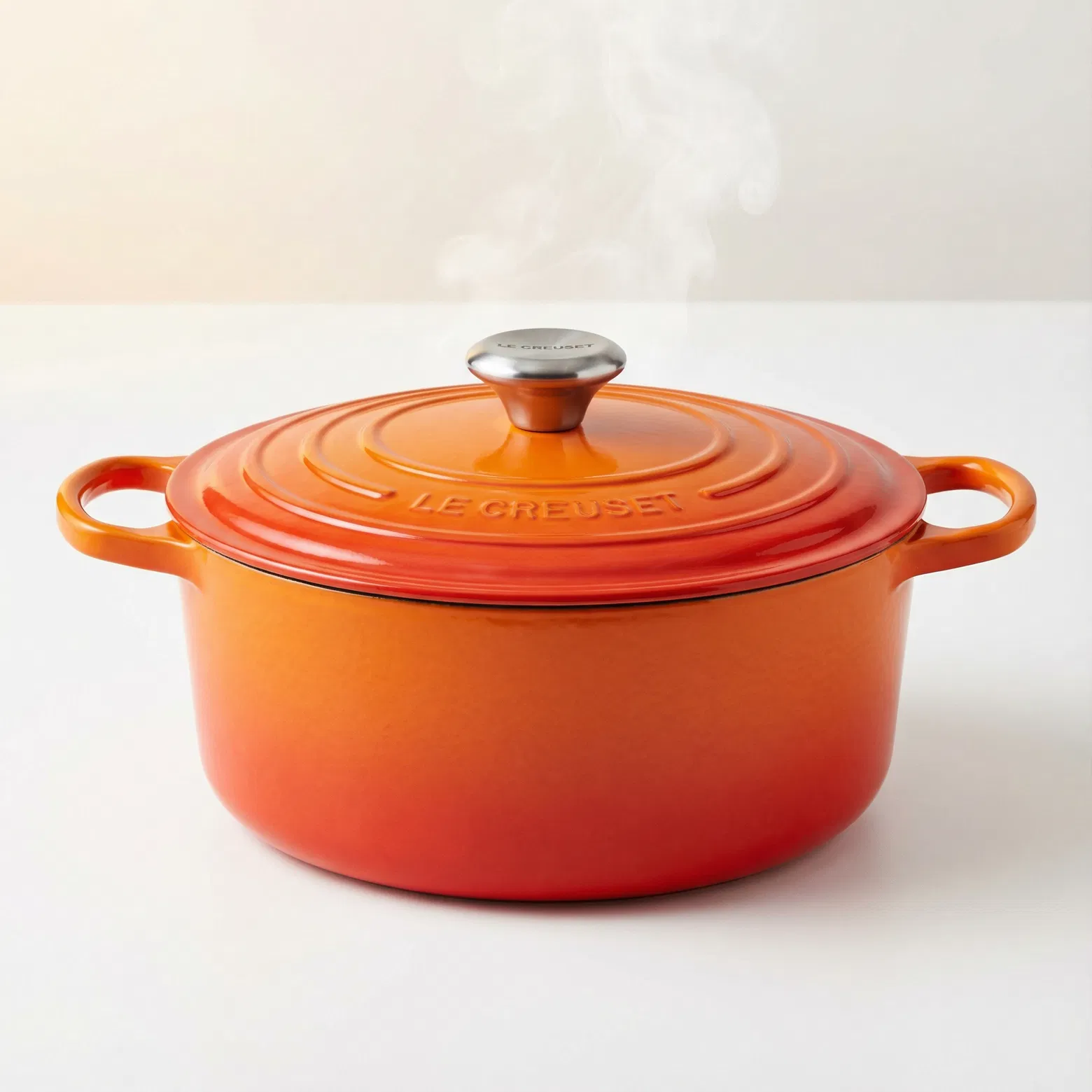 Le Creuset Enameled Cast Iron Signature Round Dutch Oven, 5.5 qt