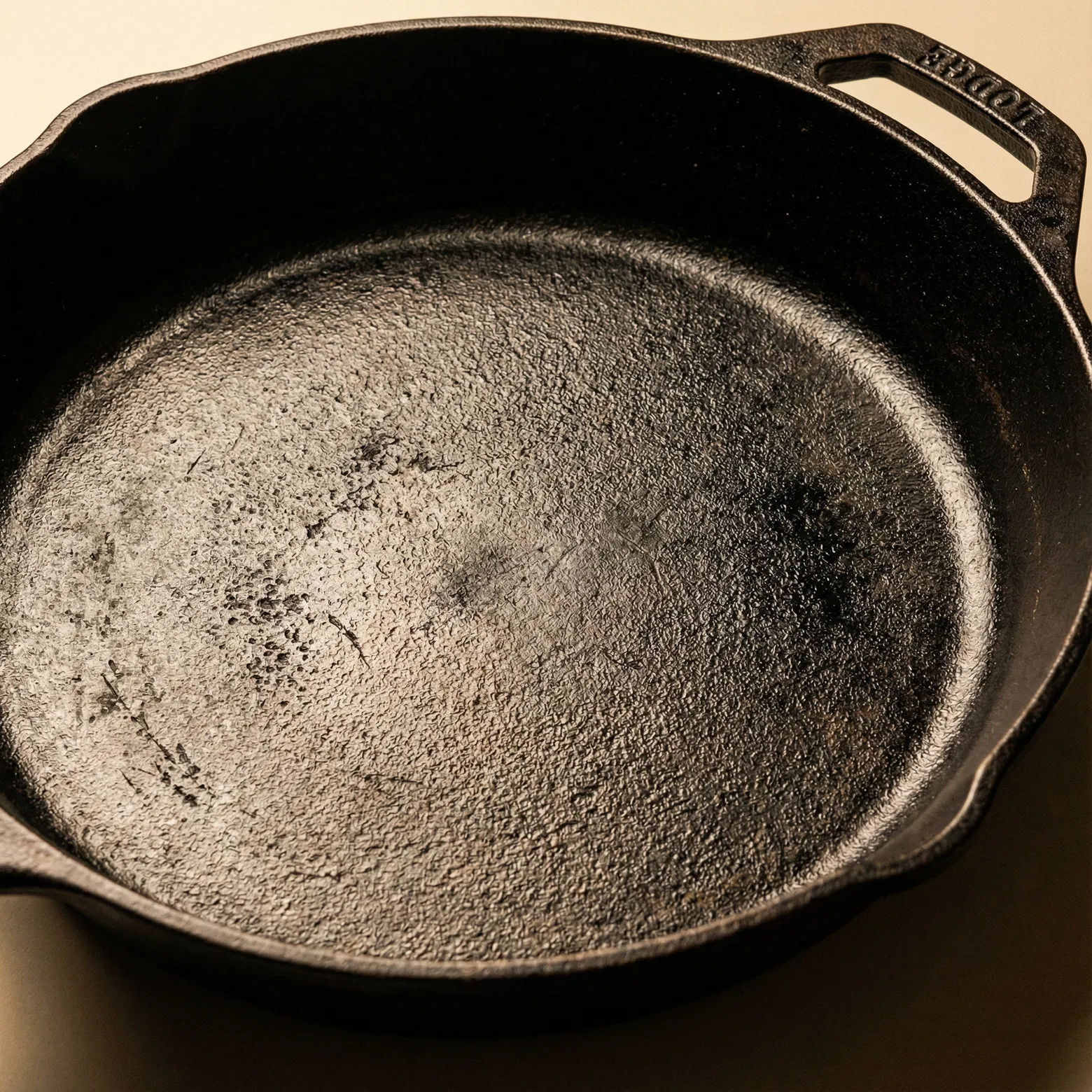 Lodge 12 Inch Cast Iron Skillet. Pre-Seasoned Cast Iron Pan 2