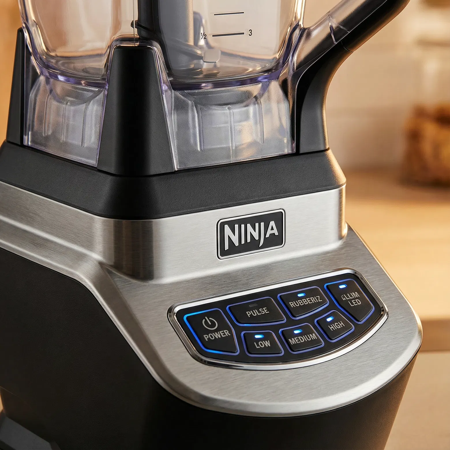 Ninja Professional 72oz Countertop Blender with 1000-Watt Base 2